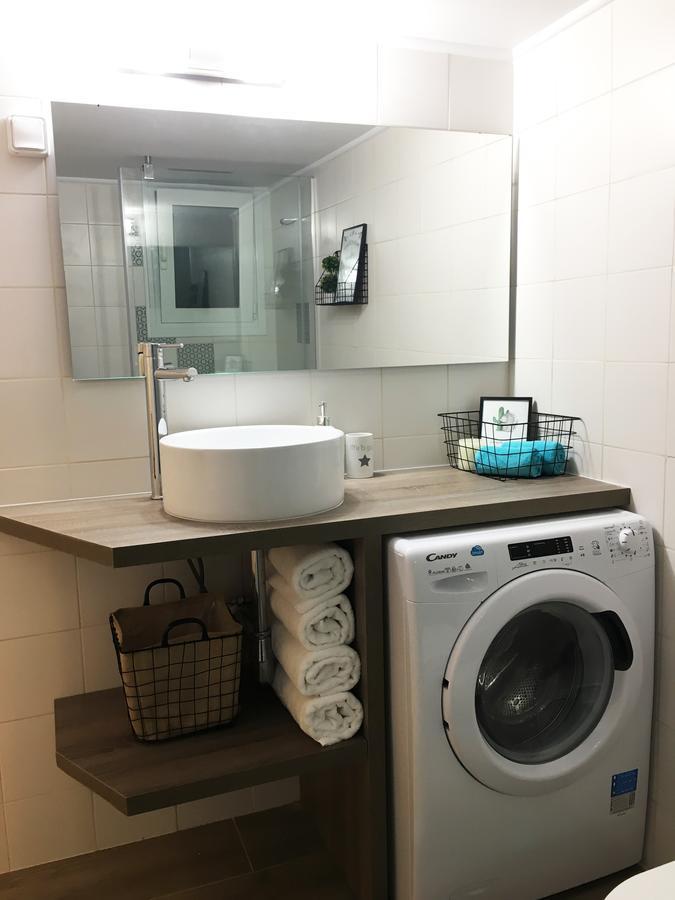 Athina Apartments Athens Bilik gambar